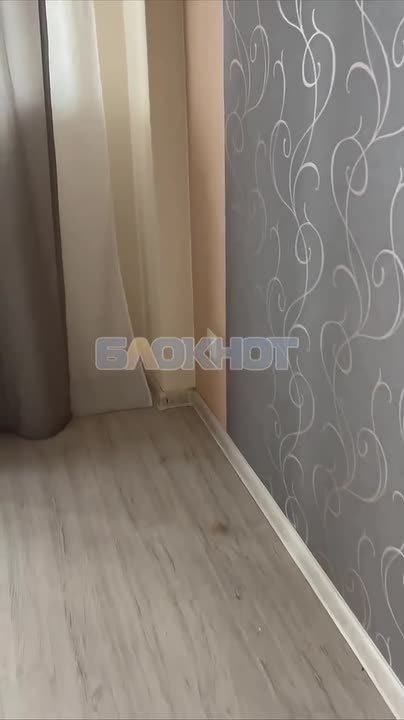 Зумеры снали квартиру, выкинули диван, сломали сантехнику и сбежали не заплатив