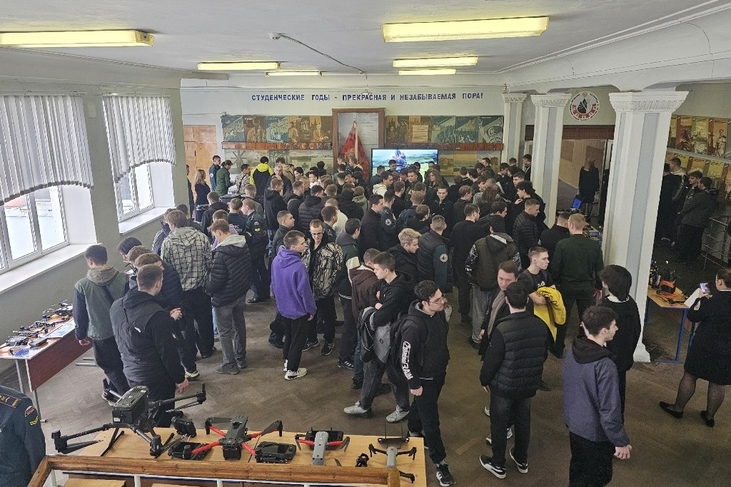 Беспилотная авиация и служба по контакту Беспилотная авиация и служба по контакту