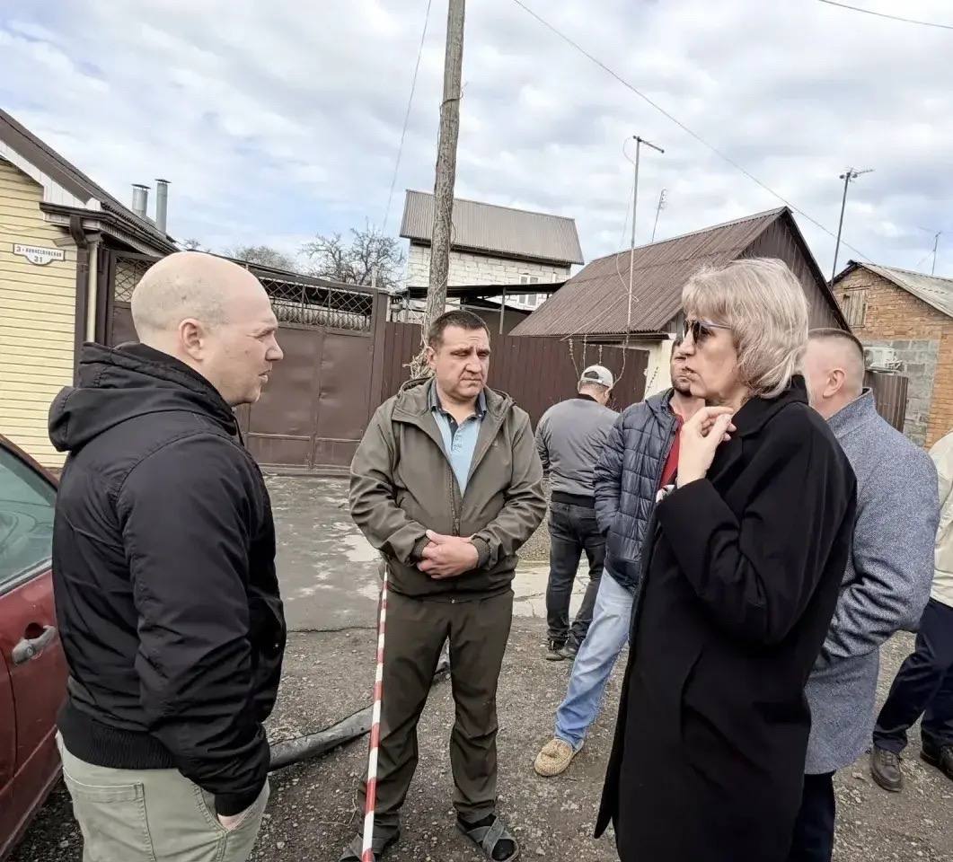 Глава Таганрога показала последствия атаки БПЛА на город Глава Таганрога показала последствия атаки БПЛА на город