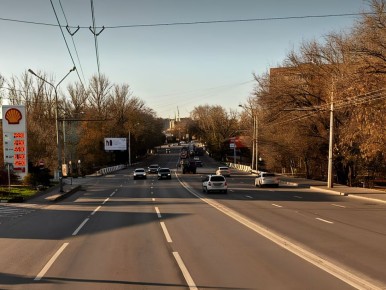 На площади 2-й Пятилетки Дорогу расширят до шести полос