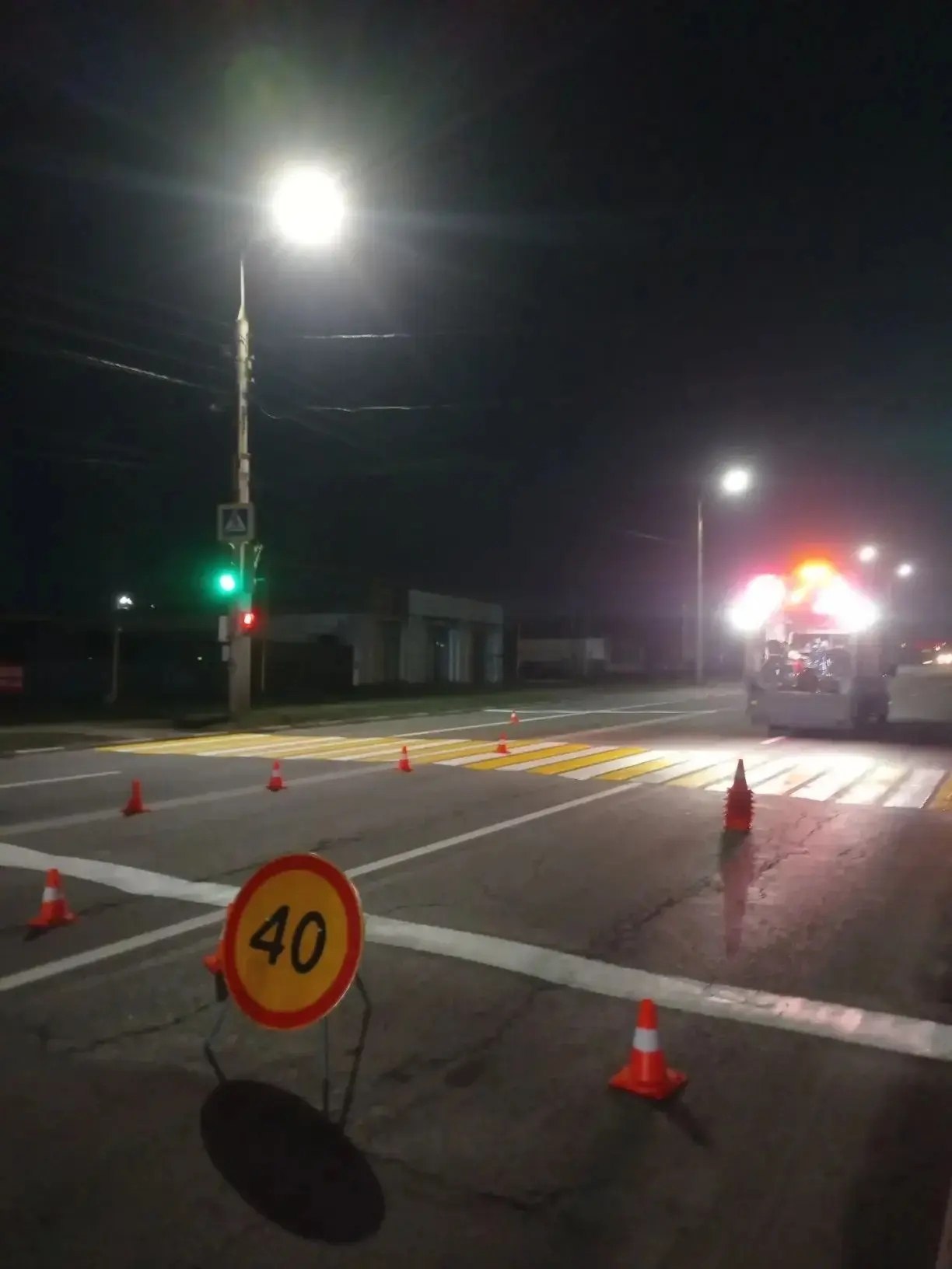 Восстановление дорожной разметки на основных улицах города Восстановление дорожной разметки на основных улицах города