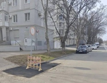 Один из самых острых вопросов для жителей города - своевременное и качественное восстановление дорожного покрытия после проведения работ коммунальных служб