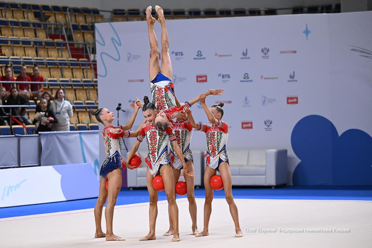 Блестящая победа Александры Пономарёвой на Первенстве России по художественной гимнастике! Блестящая победа Александры Пономарёвой на Первенстве России по художественной гимнастике!
