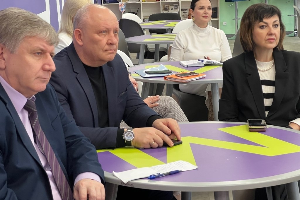 В молодежном центре «Дон Молодой» прошел муниципальный координационный совет по взаимодействию с Движением Первых В молодежном центре «Дон Молодой» прошел муниципальный координационный совет по взаимодействию с Движением Первых