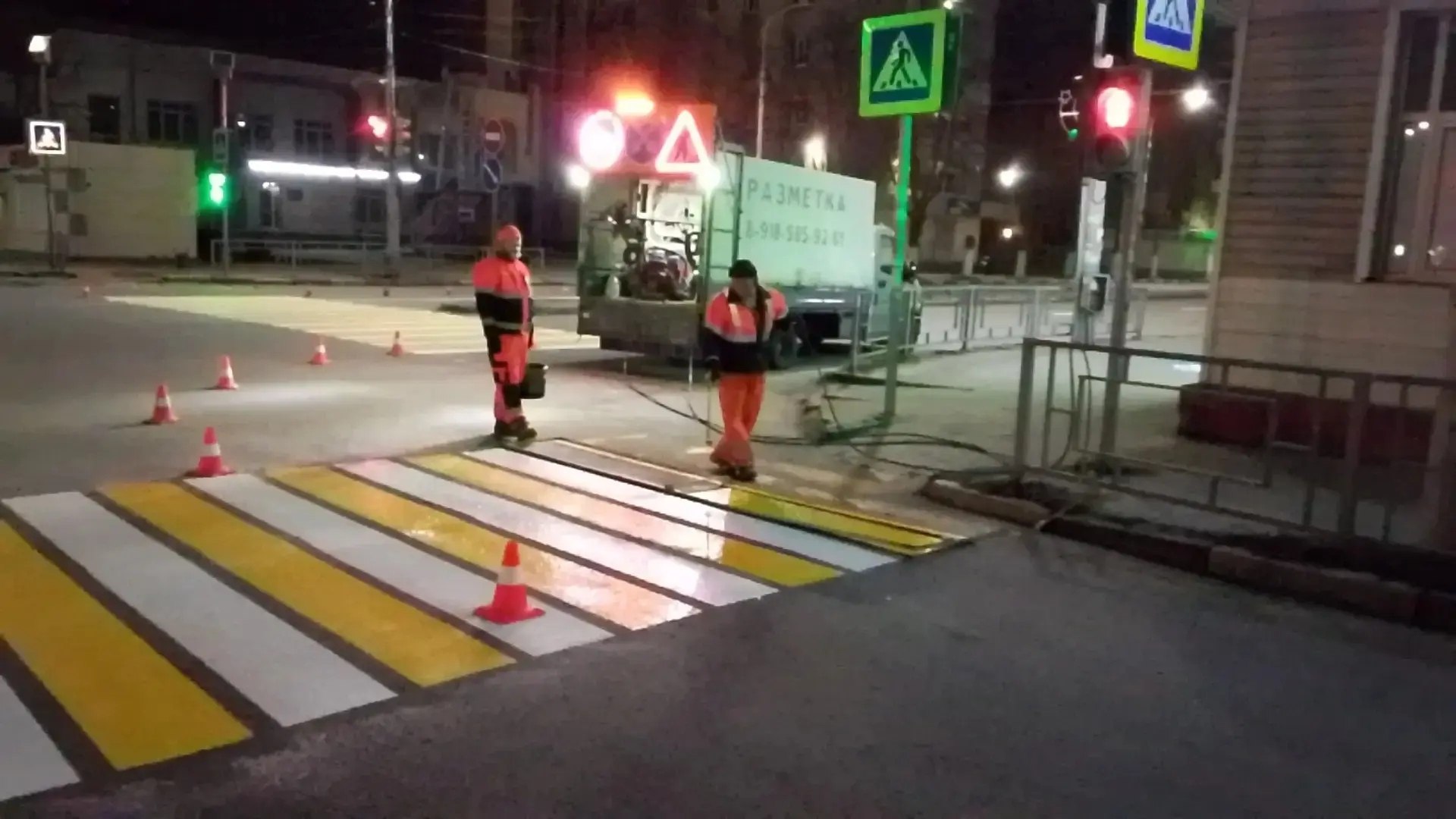 Восстановление дорожной разметки на основных улицах города Восстановление дорожной разметки на основных улицах города