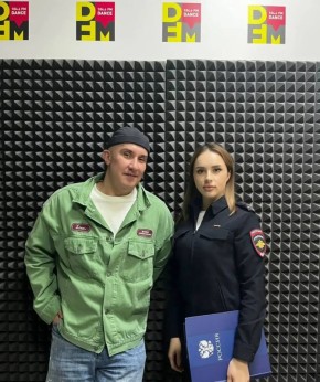 Сегодня в прямом эфире «DFM» 104.6 в выпуске программы «Диалоги безопасности» с ведущим Дмитрием Белых в рамках реализации проекта «Безопасные и качественные дороги» прозвучала тема: