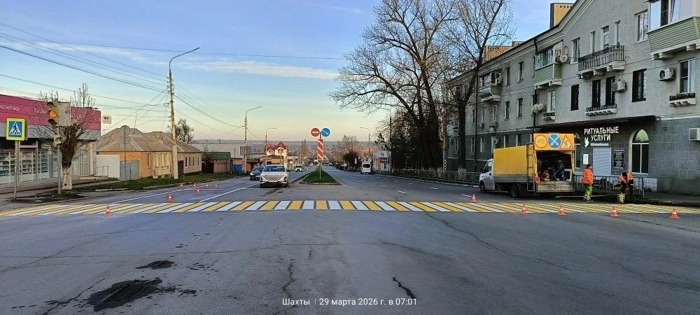 Восстановление дорожной разметки на основных улицах города Восстановление дорожной разметки на основных улицах города