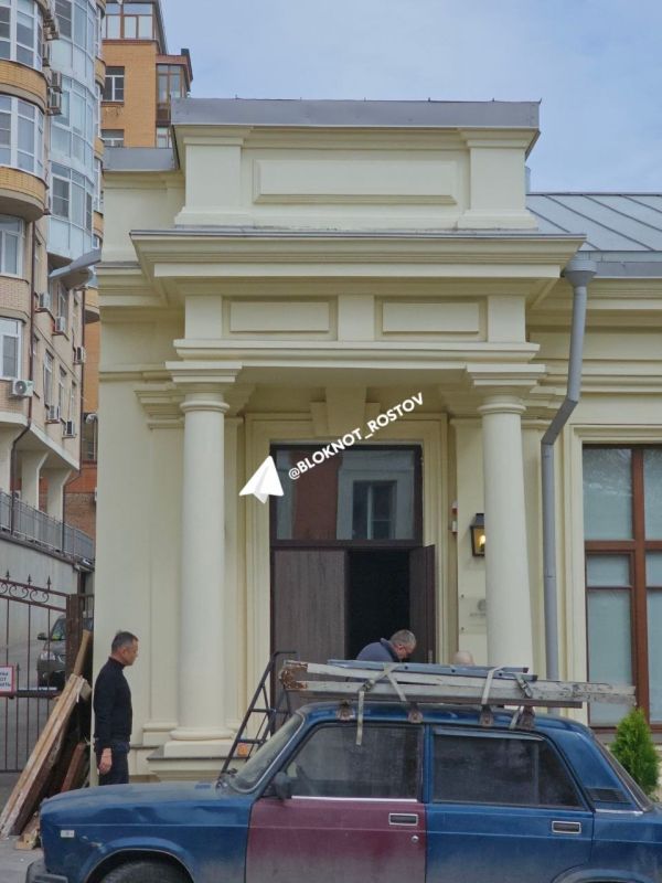 Что происходит в особняке Врангеля?