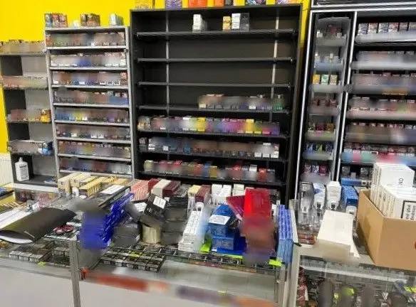 Шахтинские оперативники изъяли у предпринимателя немаркированную табачную продукцию