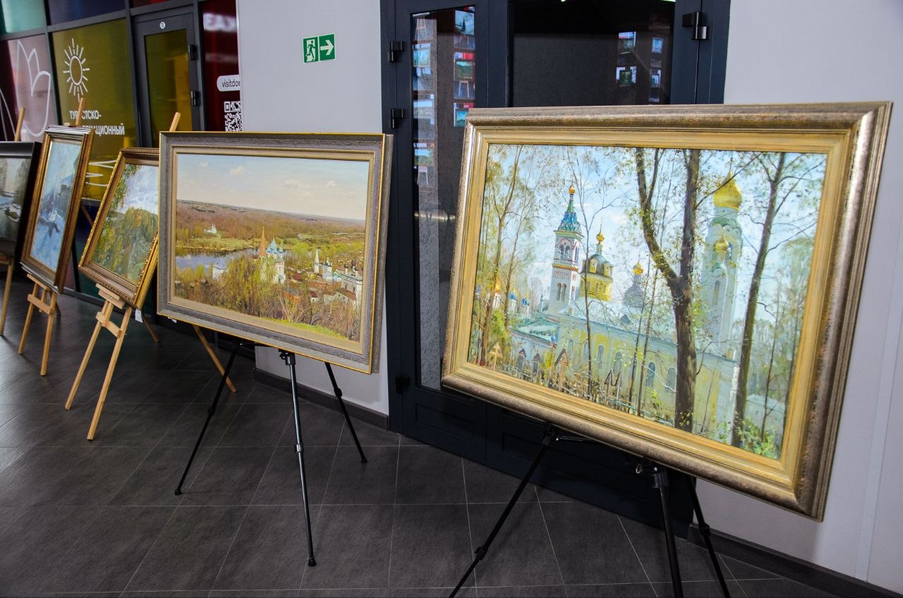 Александр Скрябин: Уважаемые ростовчане!. Посетил выставку заслуженного художника России Олега Ивановича Молчанова "Потаённая Русь" Александр Скрябин: Уважаемые ростовчане!. Посетил выставку заслуженного художника России Олега Ивановича Молчанова "Потаённая Русь"