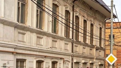 В историческом Ростове продают купеческий особняк XIX века