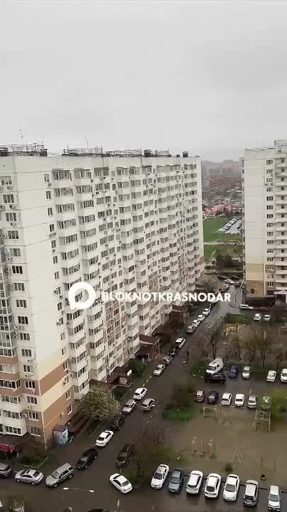В Краснодаре пошел снег. Апрель, весна для тебя шутка?