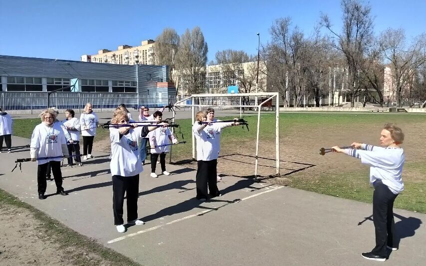 6 ������ ����� ����������� ������������ �1 ����������� ������ ������������� ����� �10 000 ����� � �����, ������������ �� ���������� ��� ��������