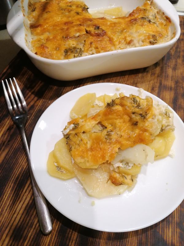 Неподражаемая запеканка: картошка с чесночным акцентом