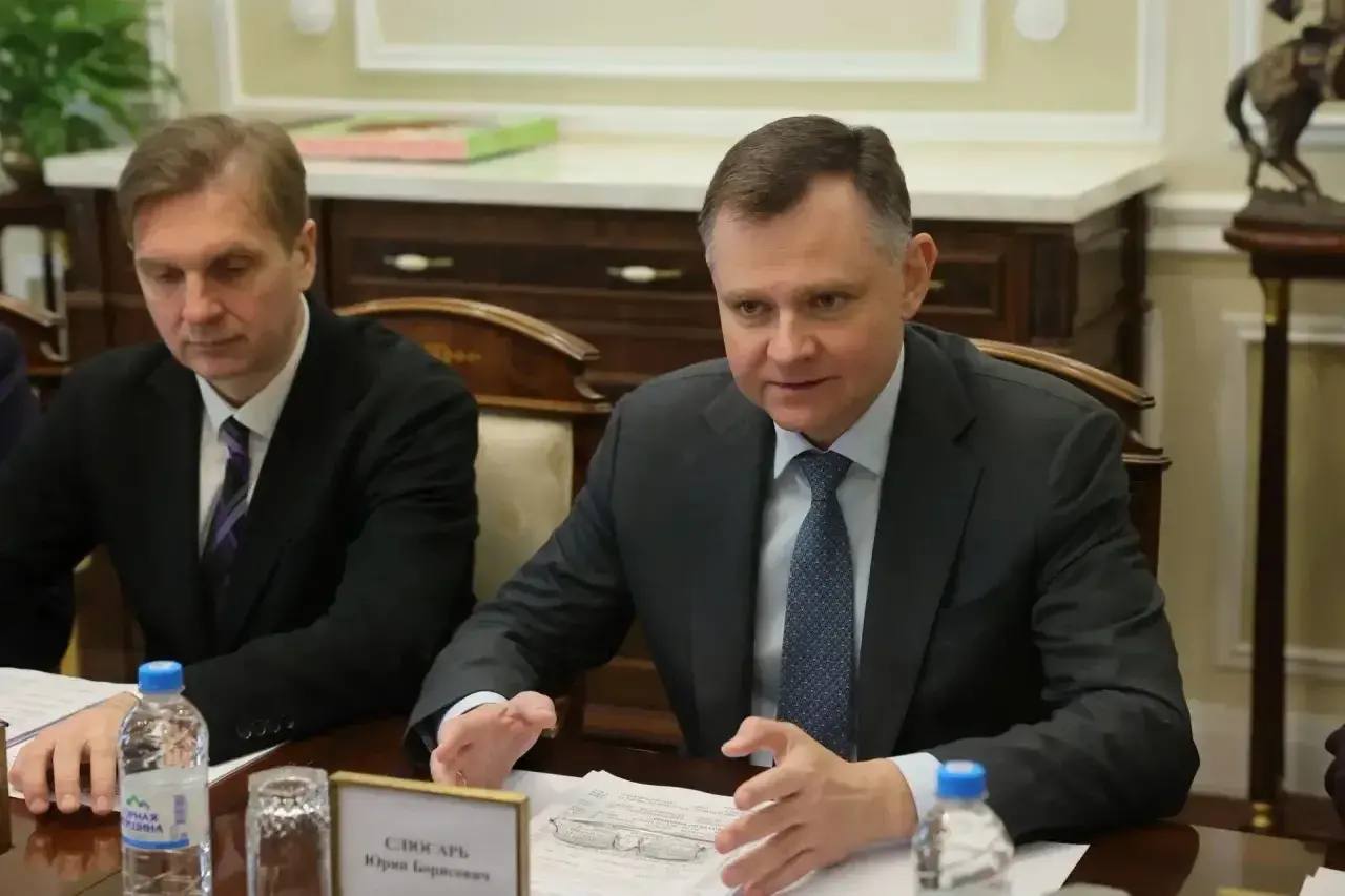 Юрий Слюсарь: Провел встречу с Послом Беларуси в РФ Юрием Селивёрстовым — обсудили укрепление партнёрства с нашим стратегическим союзником Юрий Слюсарь: Провел встречу с Послом Беларуси в РФ Юрием Селивёрстовым — обсудили укрепление партнёрства с нашим стратегическим союзником