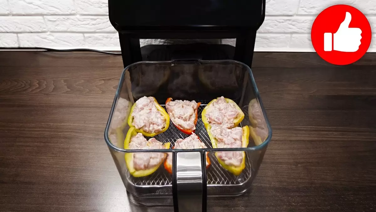 Сочные фаршированные перцы с курицей: идеальный рецепт для вашего аэрогриля