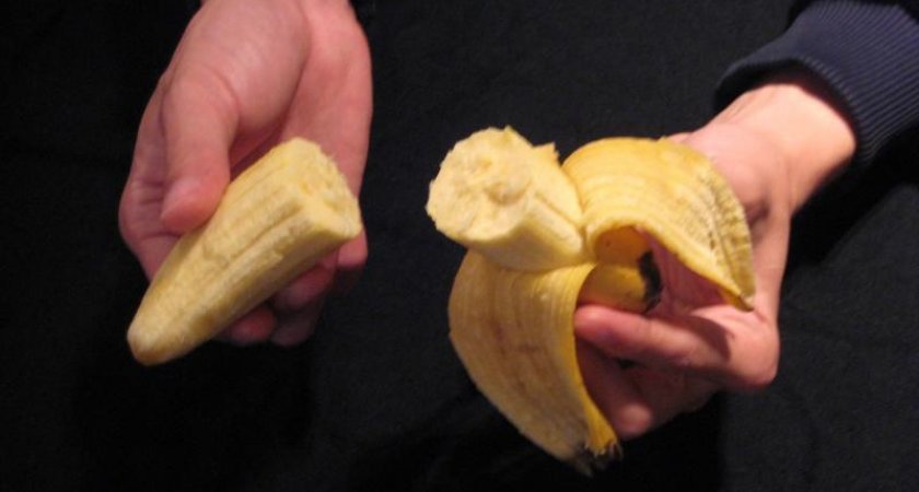 Россиянин сломал член во время секса в бане — проститутка поскользнулась на мокром полу, мужика пришлось госпитализировать