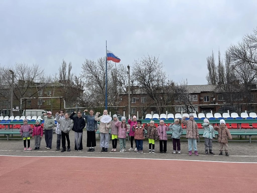 Шахтинцы зарядились энергией, приняв участие в акции «10000 шагов к жизни» Шахтинцы зарядились энергией, приняв участие в акции «10000 шагов к жизни»