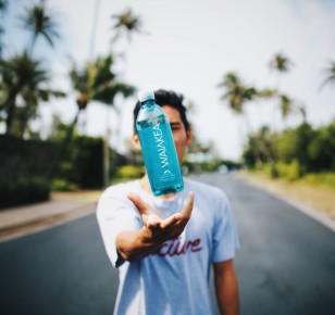 Как простая привычка пить воду изменила жизнь: история успеха