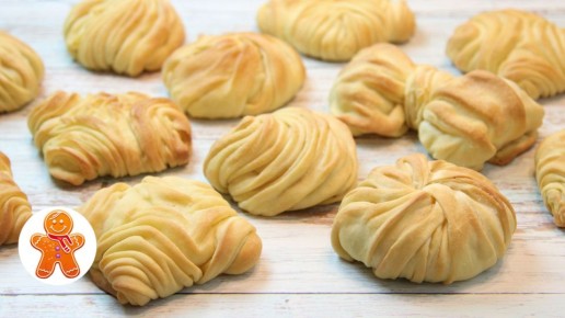 Вкусные слоеные булочки с сыром