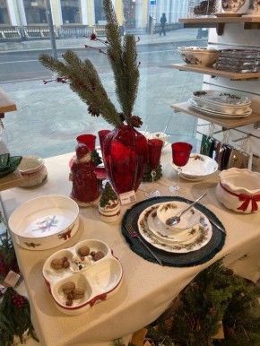 Секреты идеальной праздничной сервировки: от традиций к современным трендам