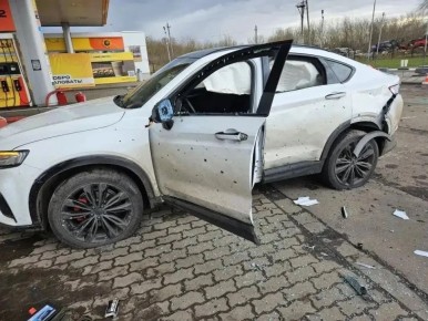 После пасхального перемирия, ВСУ атаковали машину с годовалым ребенком