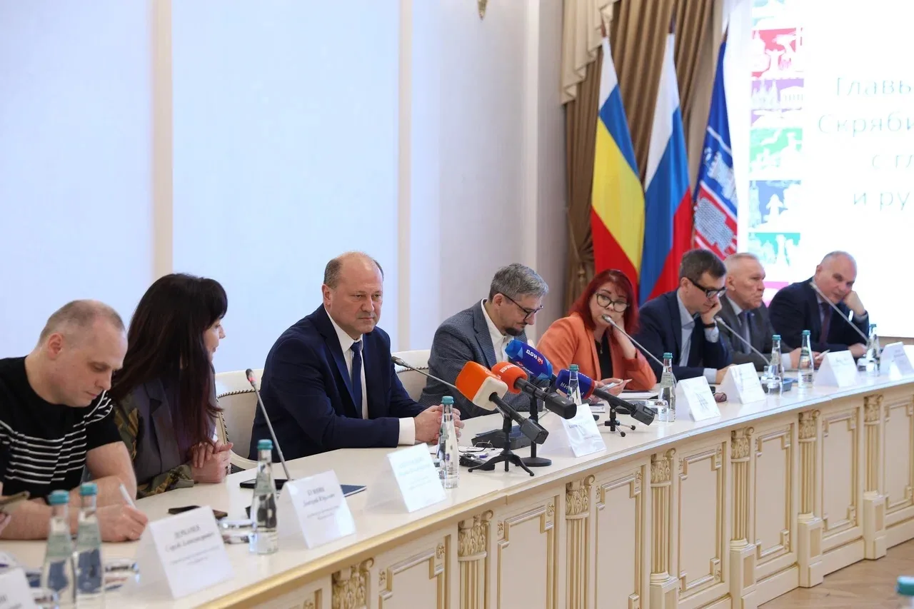 Александр Скрябин: Сегодня, сразу после отчёта перед Думой, я провёл рабочую встречу с руководителями городских СМИ Александр Скрябин: Сегодня, сразу после отчёта перед Думой, я провёл рабочую встречу с руководителями городских СМИ