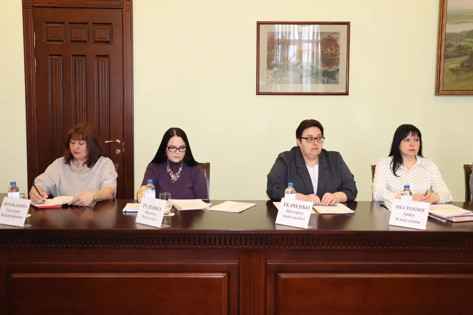 Приоритетные задачи по итогам совещания администрации Шахт: от экологии до сохранения памяти Приоритетные задачи по итогам совещания администрации Шахт: от экологии до сохранения памяти