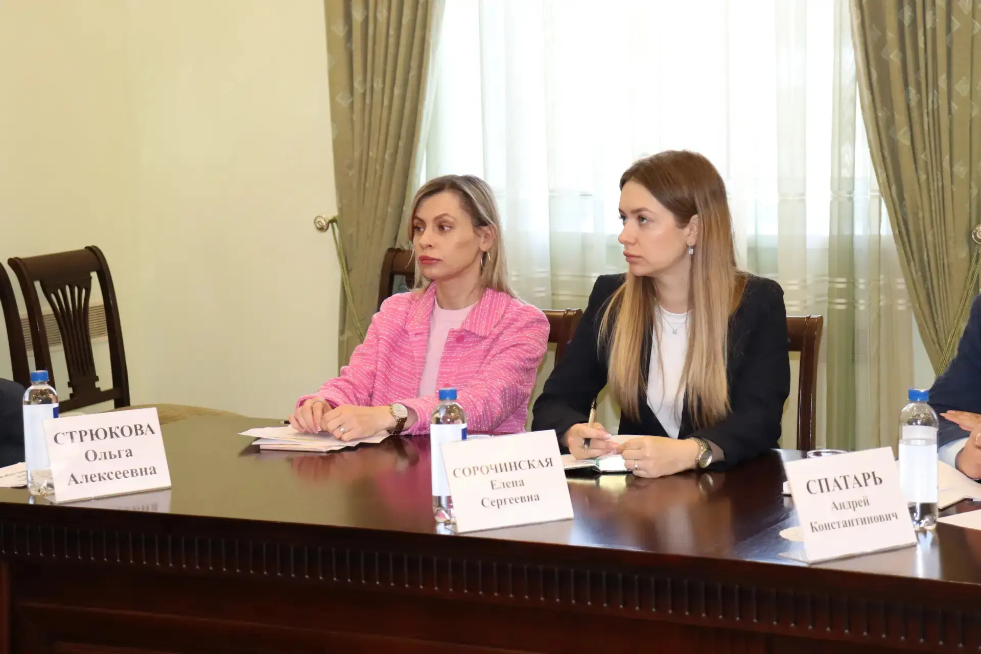 Приоритетные задачи по итогам совещания администрации Шахт: от экологии до сохранения памяти Приоритетные задачи по итогам совещания администрации Шахт: от экологии до сохранения памяти