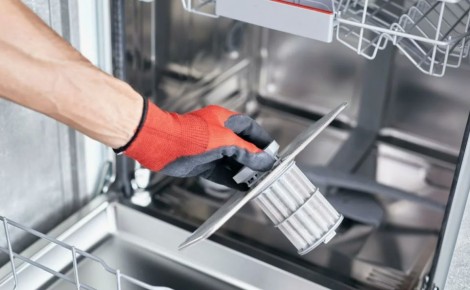 Как сохранить идеальную чистоту посудомоечной машины: лучшие советы