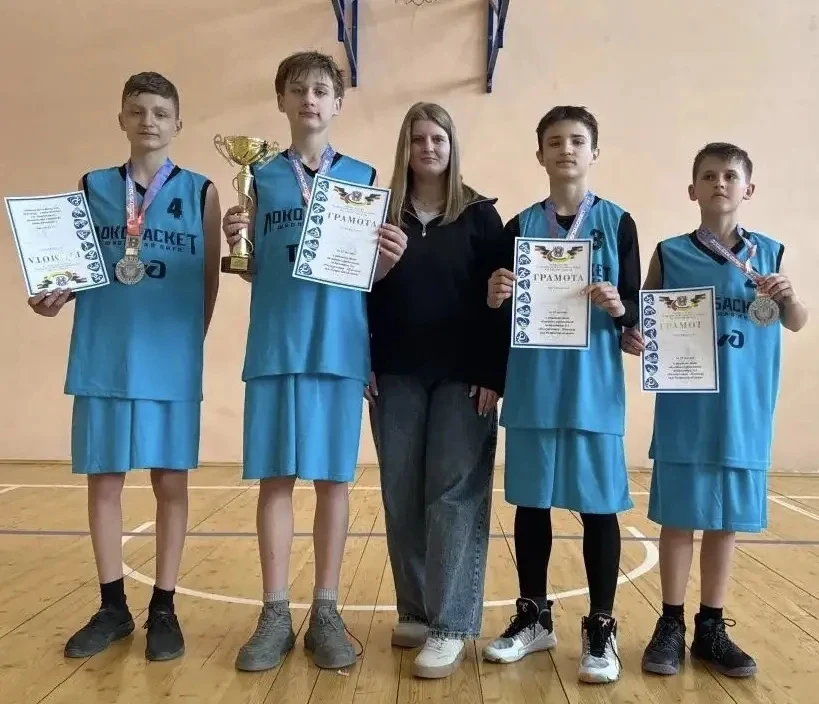 Батайские команды успешно выступили на зональных областных соревнованиях по баскетболу 33 Батайские команды успешно выступили на зональных областных соревнованиях по баскетболу 33