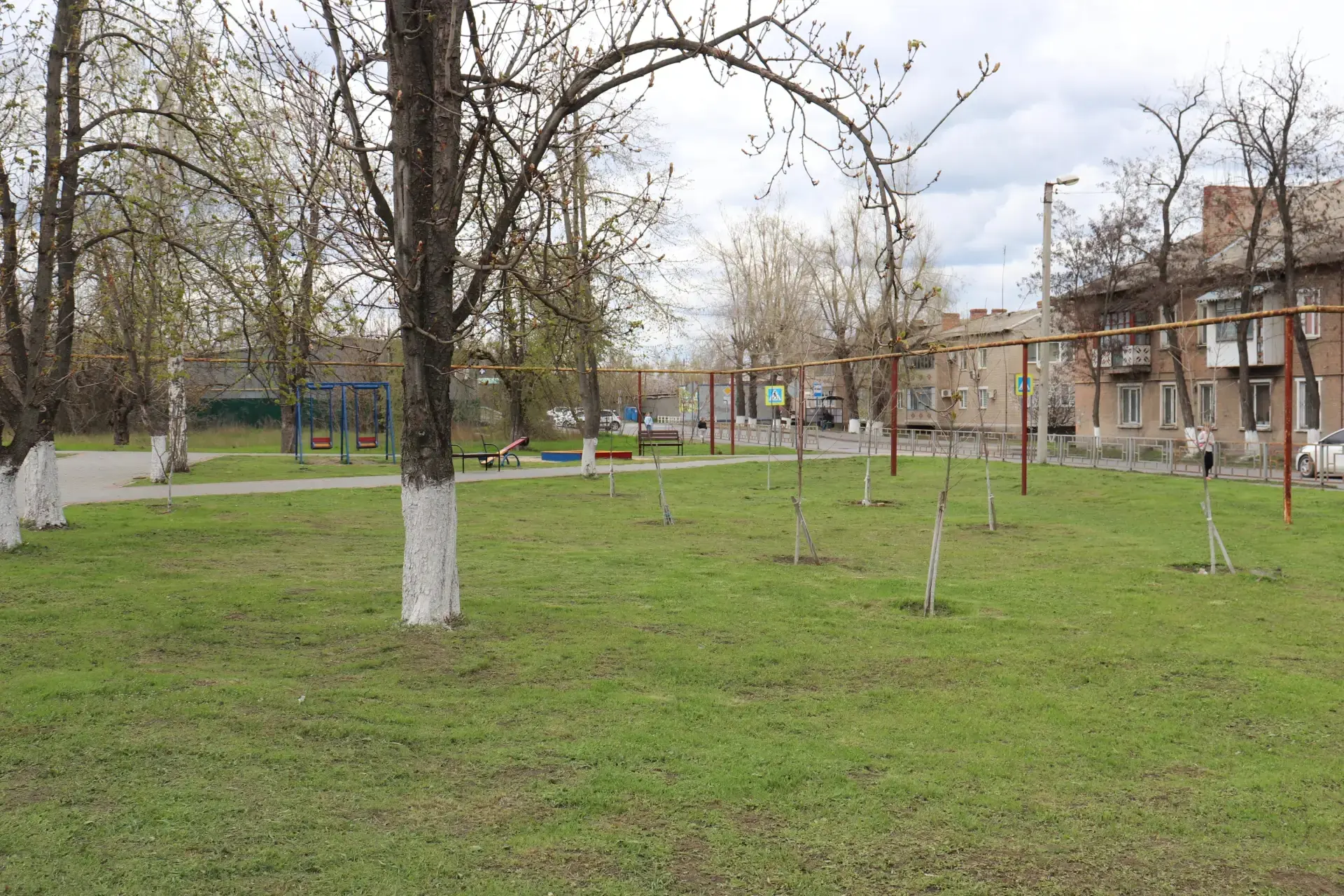 Визит главы города Шахты в посёлок Машзавод: благоустройство и решение коммунальных проблем Визит главы города Шахты в посёлок Машзавод: благоустройство и решение коммунальных проблем