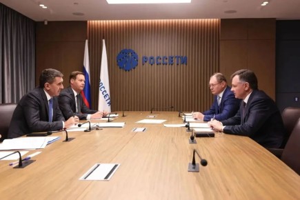 Юрий Слюсарь: Более 2000 км линий электропередачи планируем реконструировать в Ростовской области до 2030 года