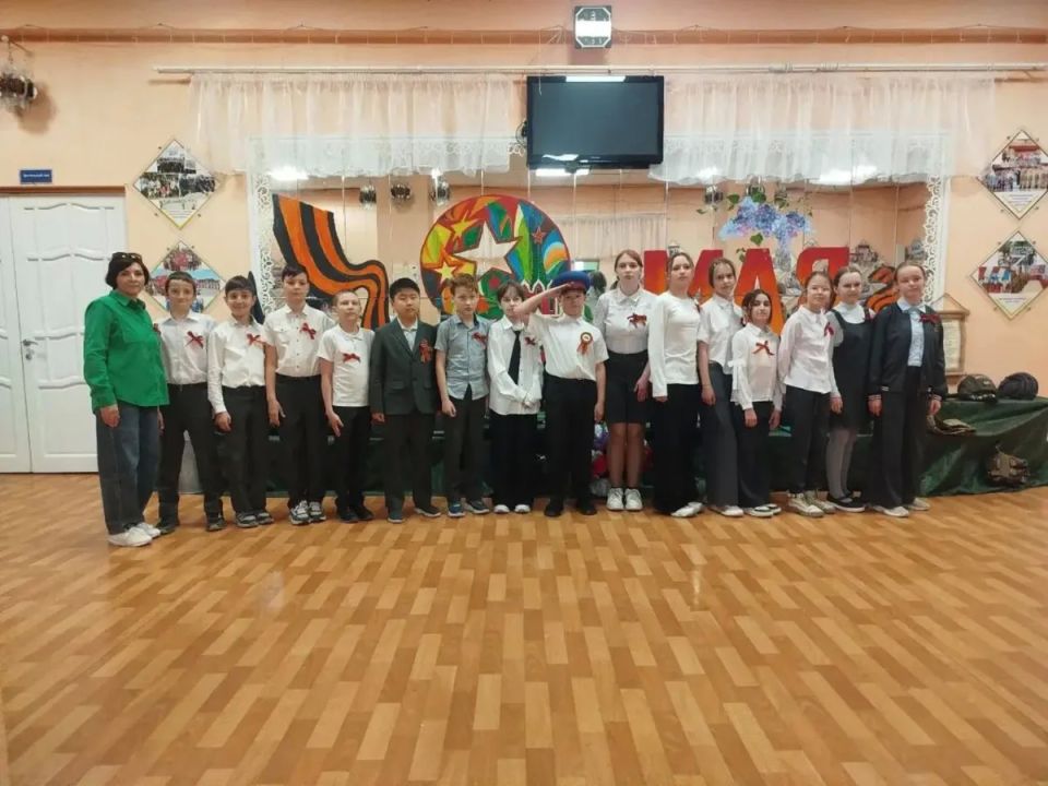 В ДК «Русь» школьникам напомнили о цене Победы В ДК «Русь» школьникам напомнили о цене Победы