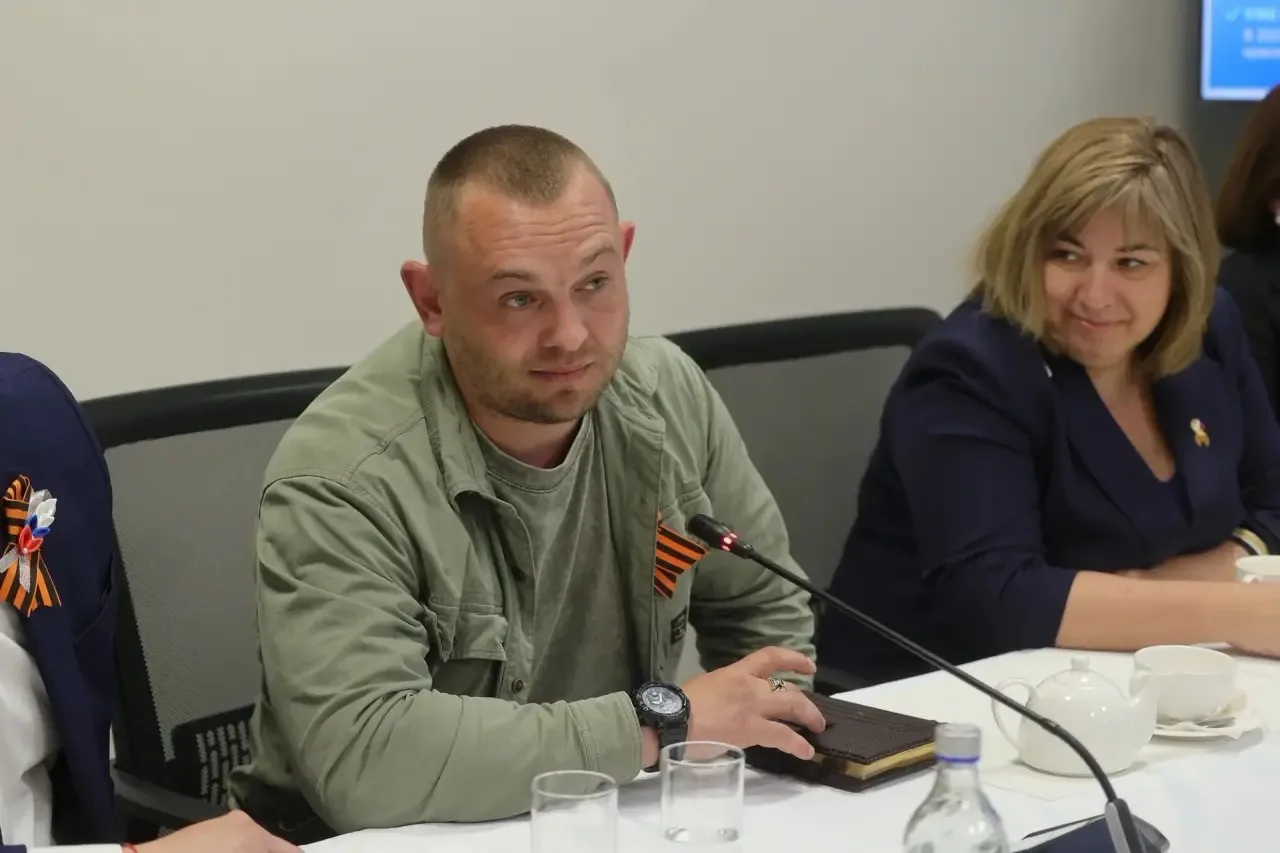 Юрий Слюсарь: Встретился накануне праздников с участниками СВО - ребятами, которые вернулись к мирной жизни и открыли своё дело Юрий Слюсарь: Встретился накануне праздников с участниками СВО - ребятами, которые вернулись к мирной жизни и открыли своё дело