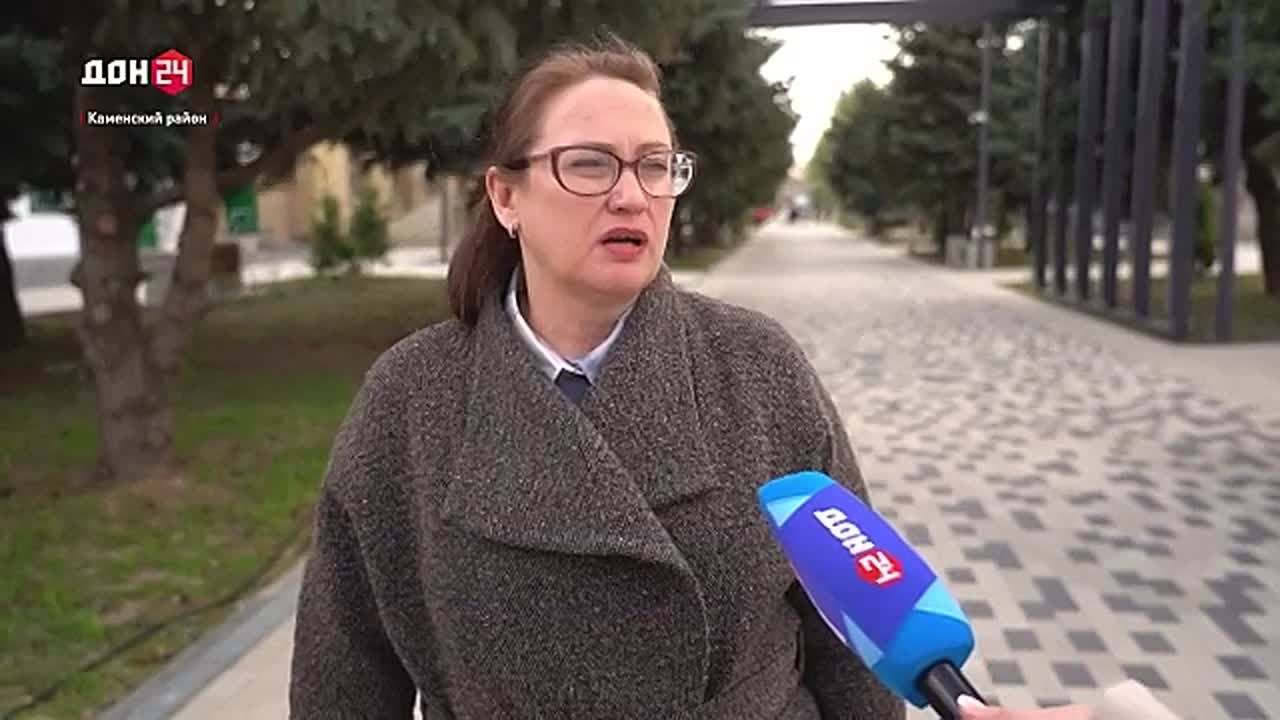Новую аллею благоустроили в поселке Глубокий
