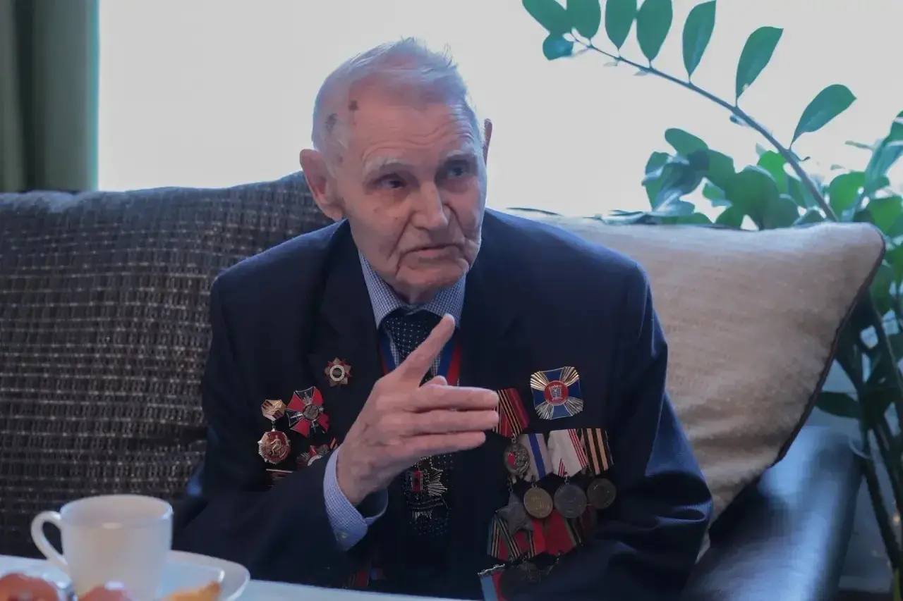Юрий Слюсарь: Завершились торжества в честь Дня Победы Юрий Слюсарь: Завершились торжества в честь Дня Победы
