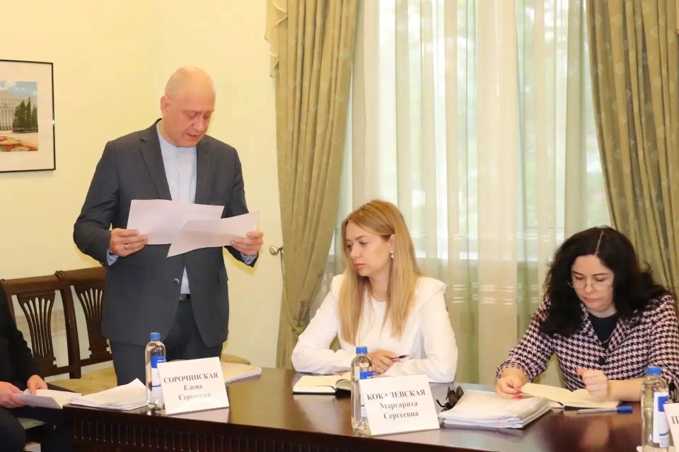 Приоритетные направления работы администрации города: итоги совещания Приоритетные направления работы администрации города: итоги совещания