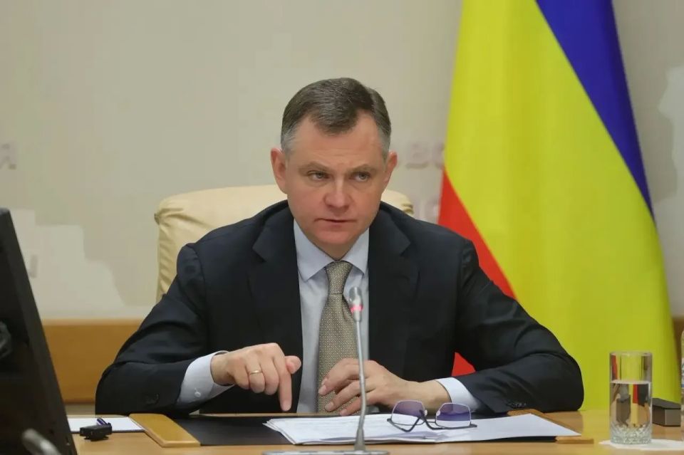 Юрий Слюсарь: На рабочем совещании с членами правительства и главами районов обсудили решение проблемных вопросов в сфере ЖКХ и благоустройства Юрий Слюсарь: На рабочем совещании с членами правительства и главами районов обсудили решение проблемных вопросов в сфере ЖКХ и благоустройства
