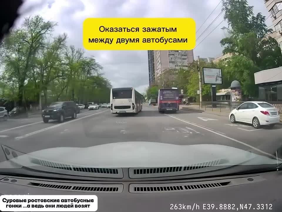 Автобусники вновь шугают молодых водителей на дорогах