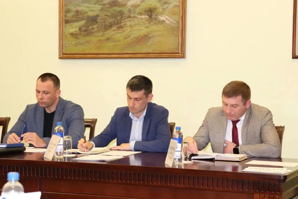 Приоритетные направления работы администрации города: итоги совещания Приоритетные направления работы администрации города: итоги совещания