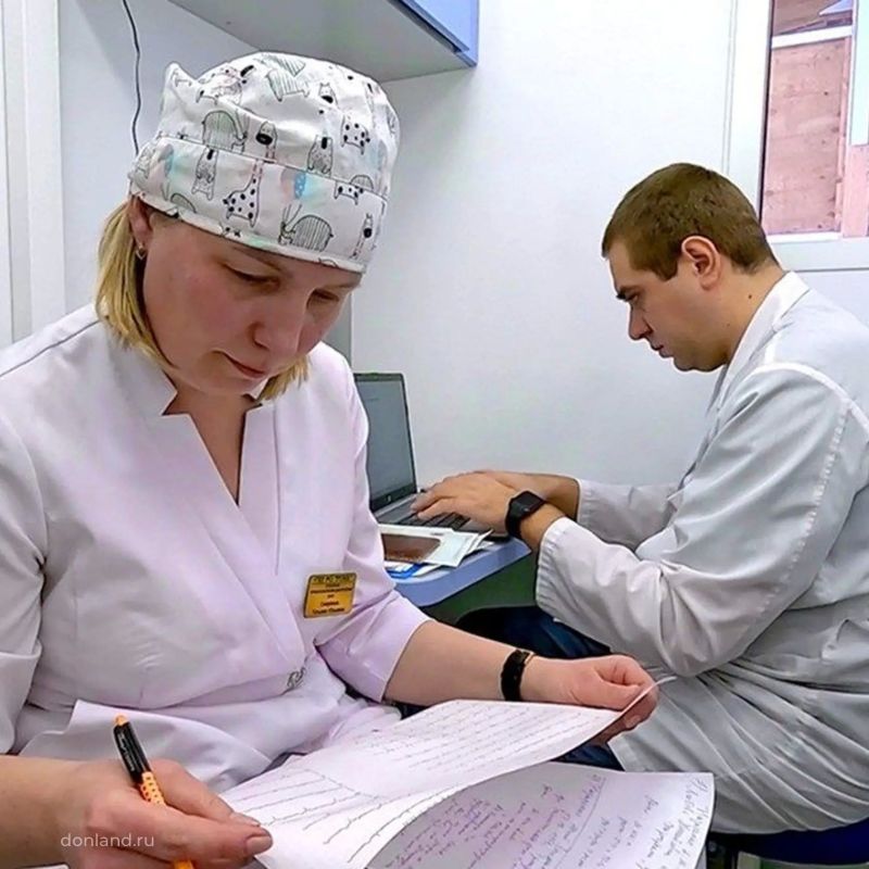 Передвижной кардиологический медкомплекс Ростовской областной клинической больницы с начала года совершил 48 выездов в различные населенные пункты региона: Передвижной кардиологический медкомплекс Ростовской областной клинической больницы с начала года совершил 48 выездов в различные населенные пункты региона: