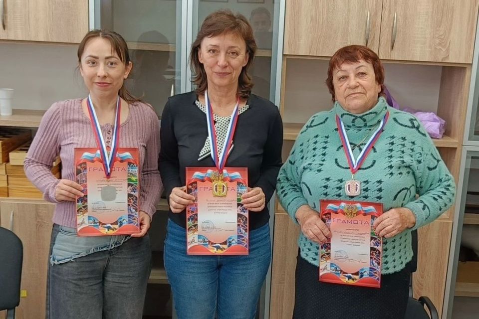 Шахтинцы приняли участие в турнире по быстрым шахматам Шахтинцы приняли участие в турнире по быстрым шахматам