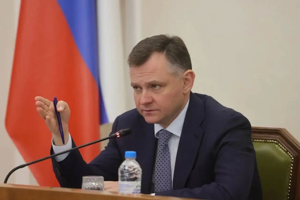 Юрий Слюсарь: Провели второе совещание с руководителями УК, ТСЖ, ресурсоснабжающих компаний и главами муниципалитетов, чтобы зафиксировать проблемы и выработать чёткие меры по их устранению Юрий Слюсарь: Провели второе совещание с руководителями УК, ТСЖ, ресурсоснабжающих компаний и главами муниципалитетов, чтобы зафиксировать проблемы и выработать чёткие меры по их устранению