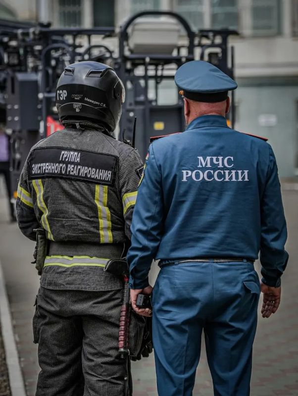 Спасатель — не просто профессия: это навык, который может спасти жизнь рядом с тобой Спасатель — не просто профессия: это навык, который может спасти жизнь рядом с тобой