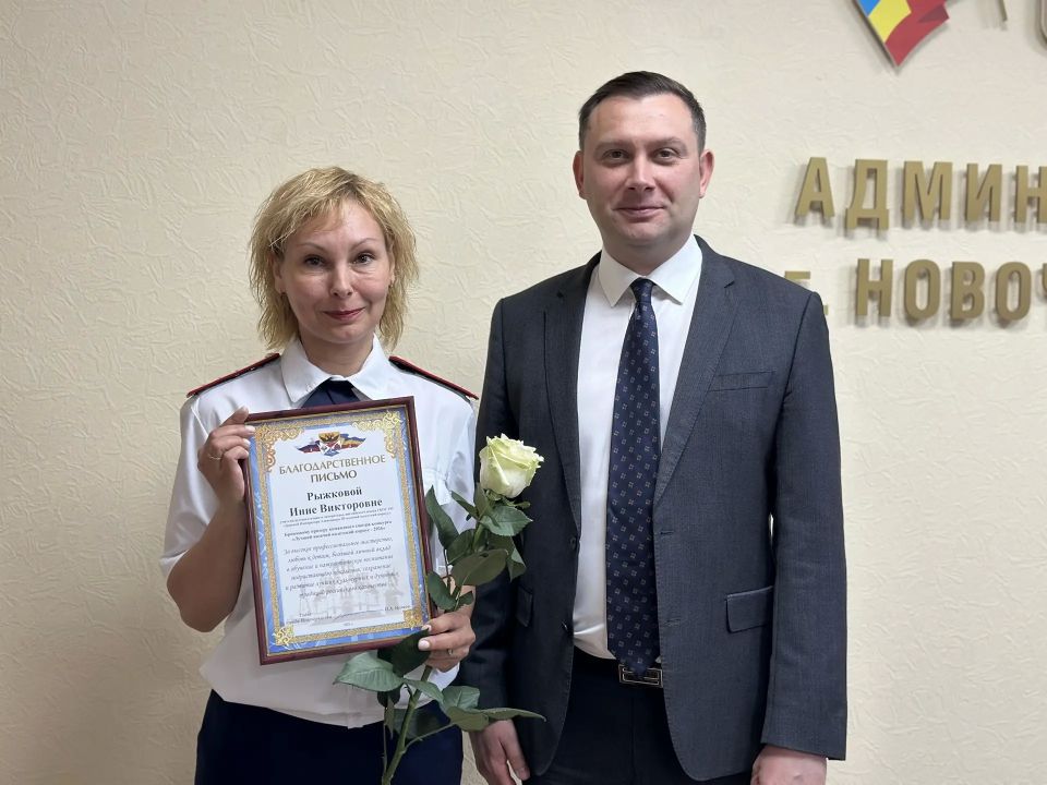 Сегодня вручил награды воспитанникам Донского казачьего кадетского корпуса имени императора Александра III Сегодня вручил награды воспитанникам Донского казачьего кадетского корпуса имени императора Александра III