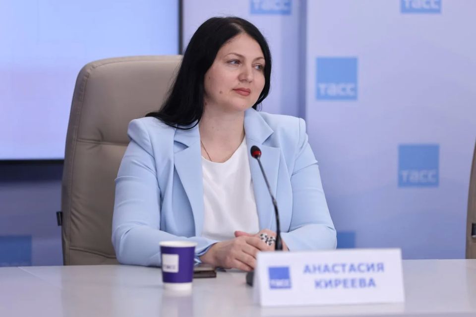 Фоторепортаж и главное из заявлений с пресс-конференции, посвященной проблемам и перспективам развития гастрономического бизнеса в Ростовской области Фоторепортаж и главное из заявлений с пресс-конференции, посвященной проблемам и перспективам развития гастрономического бизнеса в Ростовской области