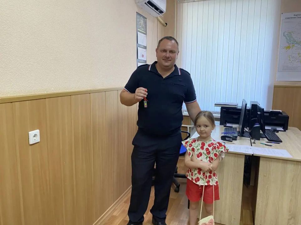 «Талисман инспектору». В преддверии 90-летия со дня образования службы Госавтоинспекции на базе МБУ ДО "СЮТ" г. Каменск-Шахтинский состоялся муниципальный конкурс «Талисман инспектору». В нём приняли участие воспитанники... «Талисман инспектору». В преддверии 90-летия со дня образования службы Госавтоинспекции на базе МБУ ДО "СЮТ" г. Каменск-Шахтинский состоялся муниципальный конкурс «Талисман инспектору». В нём приняли участие воспитанники...