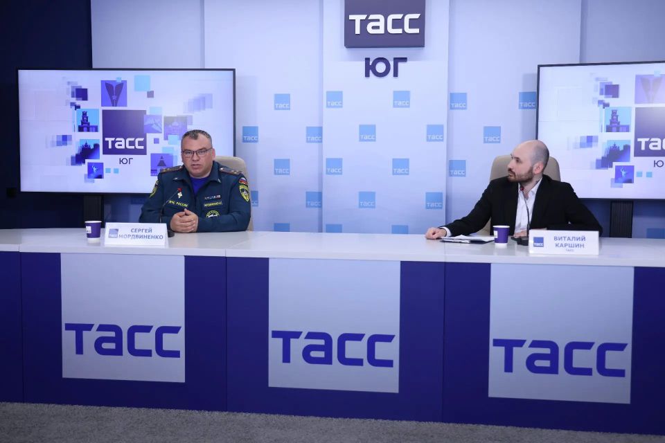 Фоторепортаж и главное из заявлений с пресс-конференции, посвященной обеспечению безопасного отдыха в летний период Фоторепортаж и главное из заявлений с пресс-конференции, посвященной обеспечению безопасного отдыха в летний период