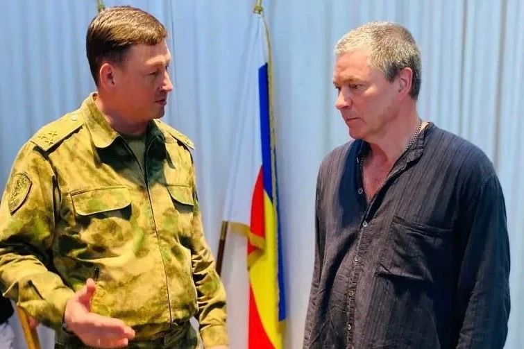 Актер Сергей Маховиков посетил госпиталь Росгвардии в Ростовской области Актер Сергей Маховиков посетил госпиталь Росгвардии в Ростовской области